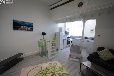 1 bedroom apartment to rent, High Street, Bangor, Gwynedd, LL57