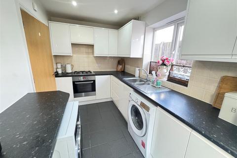 3 bedroom detached house for sale, Nevern Road, Rayleigh