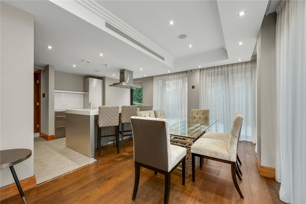 Kitchen/Dining