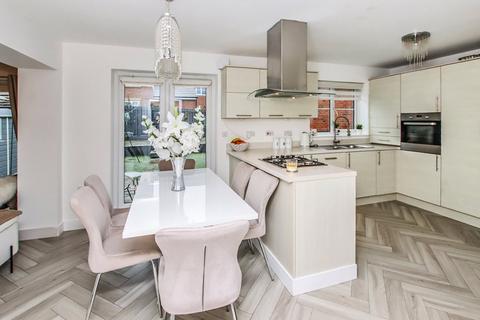 4 bedroom detached house for sale, Waxwing, Tyne and Wear NE38