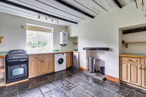 2 bedroom semi-detached house for sale, Horsforth, Leeds, West Yorkshire, LS18