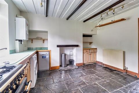 2 bedroom semi-detached house for sale, Horsforth, Leeds, West Yorkshire, LS18