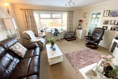 3 bedroom bungalow for sale, Vicar Street, Oakengates, Telford, Shropshire, TF2