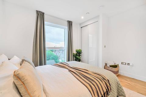 3 bedroom flat to rent, UNCLE Colindale, Colindale, London, NW9