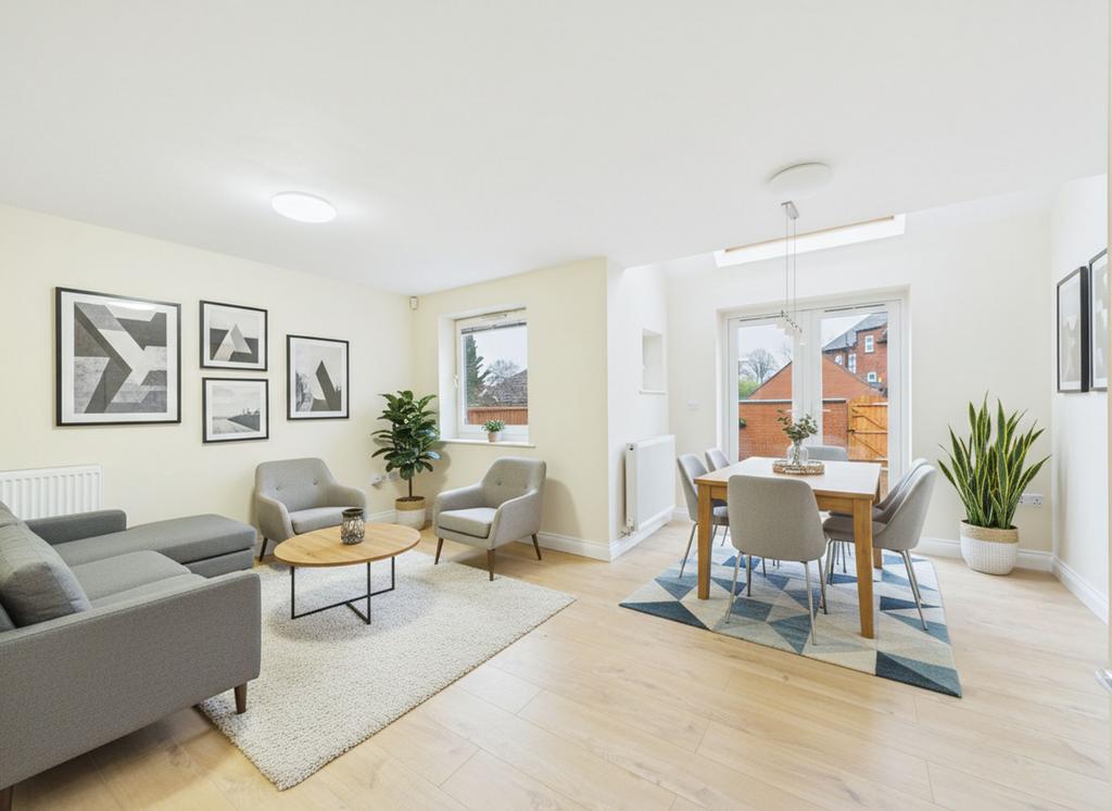Open Plan Living (Virtually Furnished)