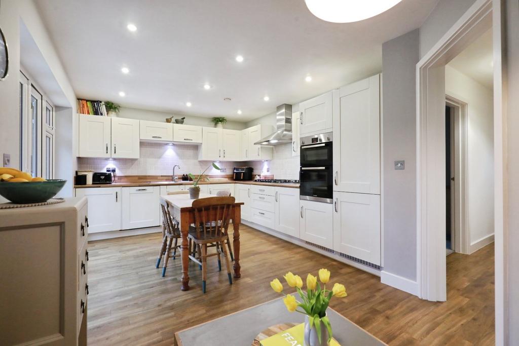 Kitchen / Diner