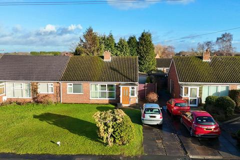 2 bedroom semi-detached bungalow for sale, Burlea Drive, Shavington, CW2