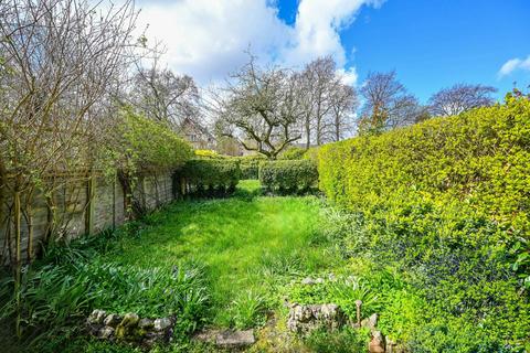 2 bedroom cottage for sale, Down Road, Merrow, Guildford, GU1