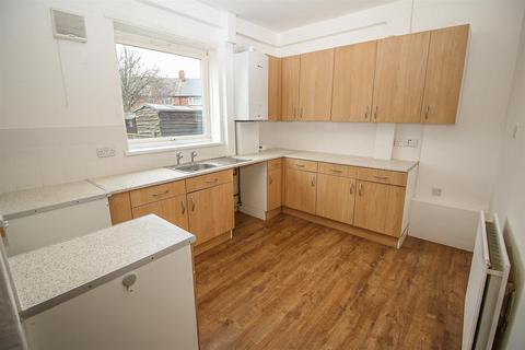 3 bedroom terraced house to rent, Thropton Terrace, High Heaton, Newcastle Upon Tyne