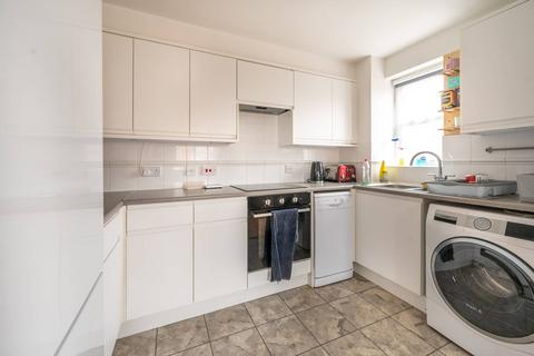 2 bedroom flat for sale, Otter Close, Stratford, London, E15