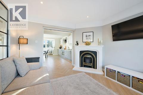 3 bedroom semi-detached house for sale, Stoneleigh Park Road, Epsom, KT19