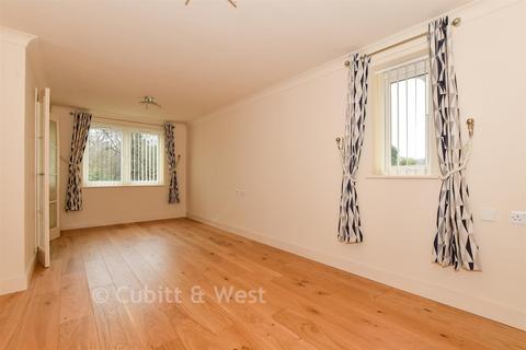 1 bedroom flat for sale, Ridings Court, Reigate RH2