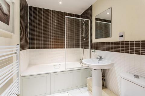 1 bedroom apartment to rent, Pancras Way, London E3