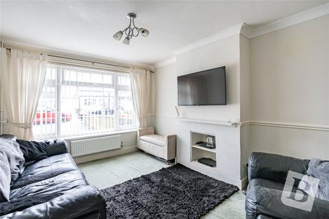 4 bedroom semi-detached house for sale, Pepper Hill, Northfleet, Gravesend, Kent, DA11