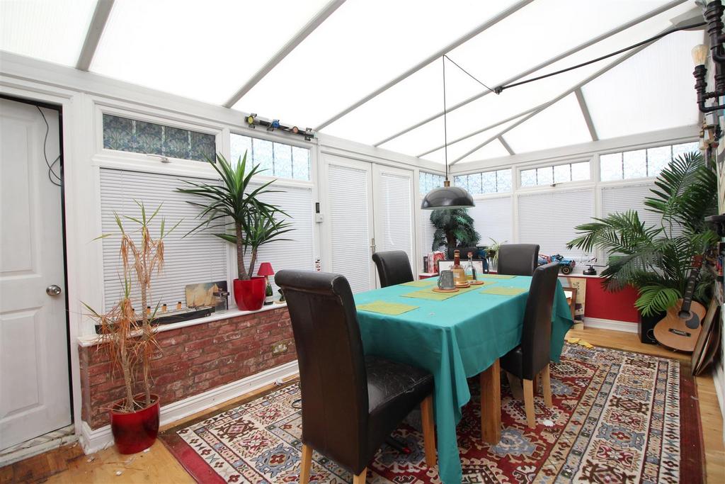 Conservatory .JPG