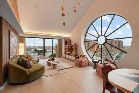 5 bedroom penthouse for sale, Chelsea Powerhouse, SW10