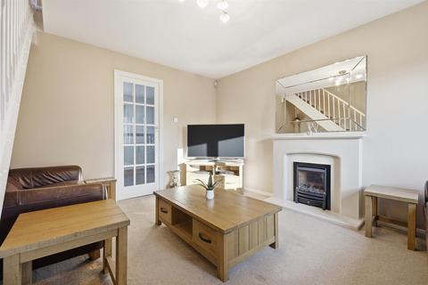 2 bedroom house for sale, Osprey Close, Wanstead