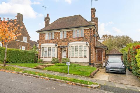 3 bedroom apartment for sale, Hampstead Garden Suburb N2