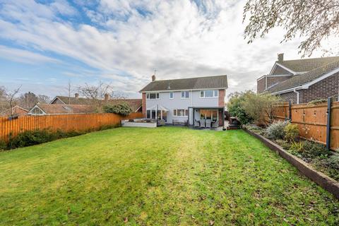 4 bedroom detached house for sale, Brettingham Avenue, Norwich