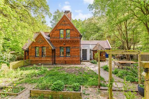 3 bedroom detached house for sale, Buckhurst Road, Ascot SL5