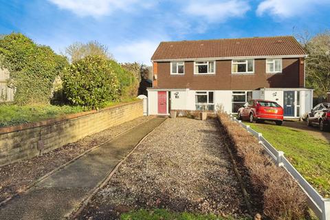 3 bedroom semi-detached house for sale, Redwood Avenue, Woodley, Reading
