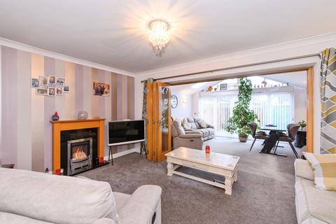 3 bedroom end of terrace house for sale, Whitfell Avenue, Cumbria CA2