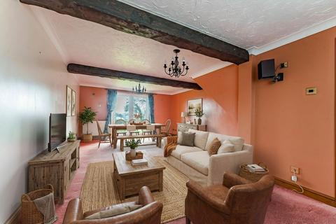 4 bedroom semi-detached house for sale, Hills Road, Saham Hills