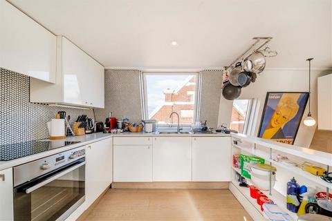 3 bedroom flat for sale, Kilmarsh Road, London W6
