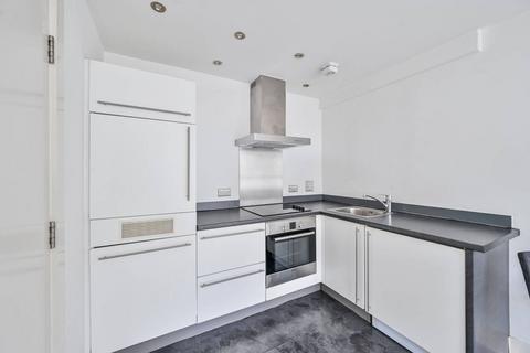 1 bedroom flat to rent, Cadogan Road, Greenwich, London, SE18