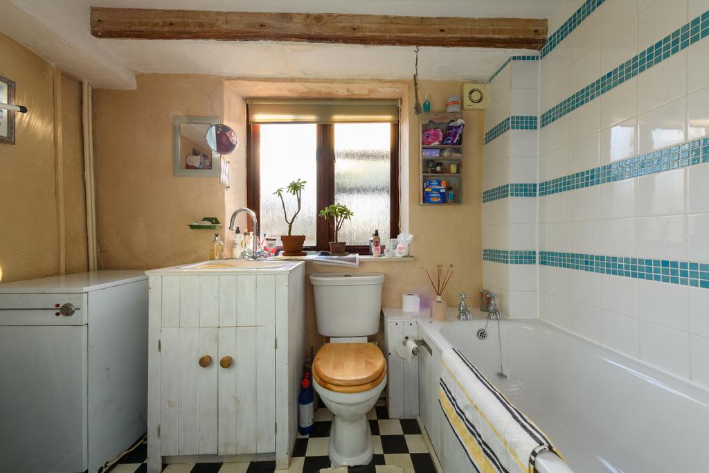 Ground Floor Bathroom