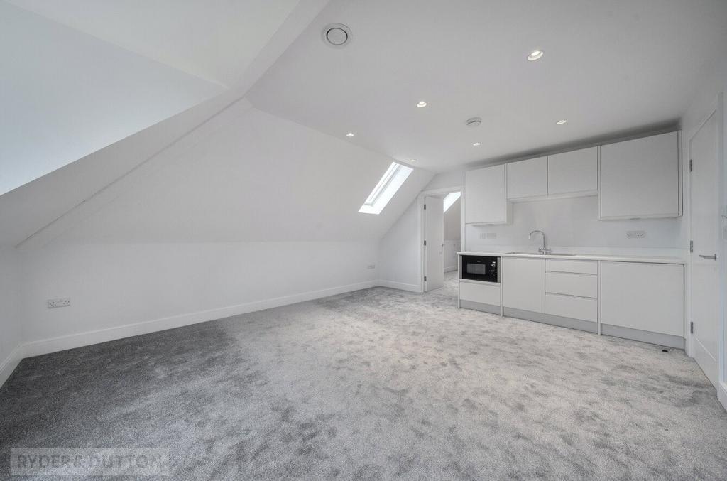 Lounge/Kitchenette
