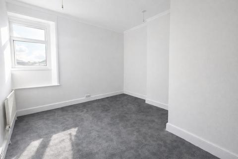 1 bedroom flat to rent, High Street, Penge, London