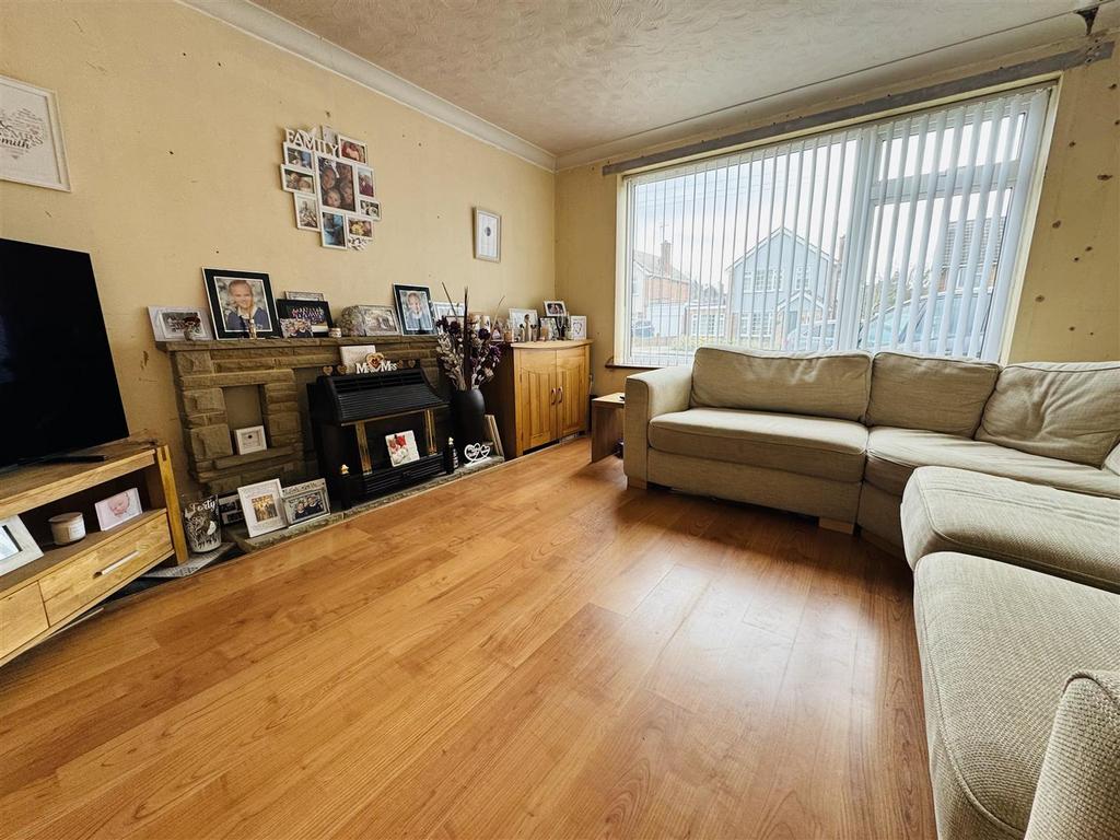 Lounge:
