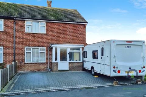4 bedroom end of terrace house for sale, Etchingham Road, East Sussex BN23