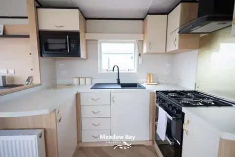 2 bedroom park home for sale, Golden Leas Holiday Park