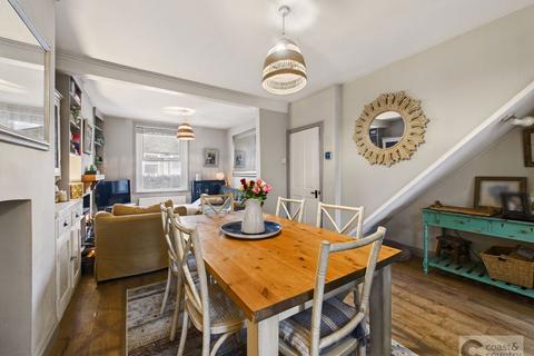 3 bedroom end of terrace house for sale, Exeter Road, Newton Abbot