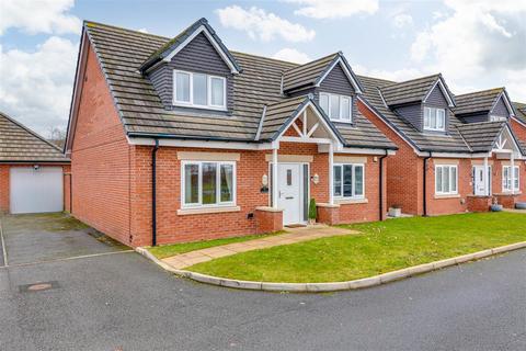 4 bedroom detached house for sale, Orchard Farm Close, Mere Brow, Preston