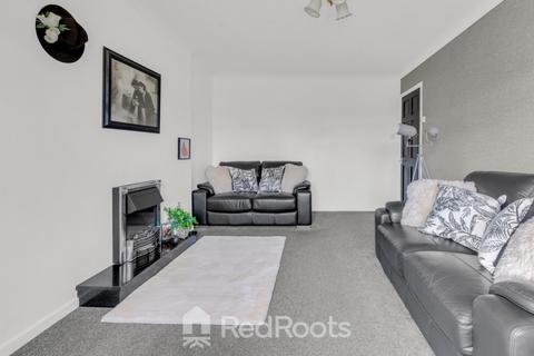 2 bedroom semi-detached bungalow for sale, Clayton Holt, Pontefract WF9