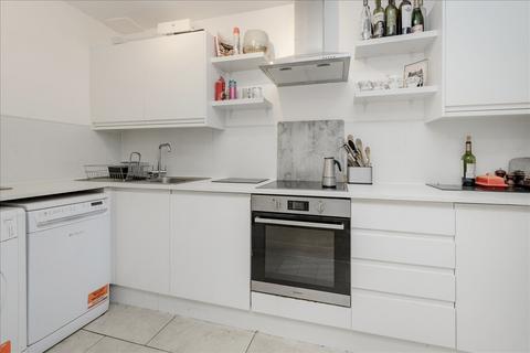2 bedroom flat for sale, Scotts Road, Shepherd's Bush W12