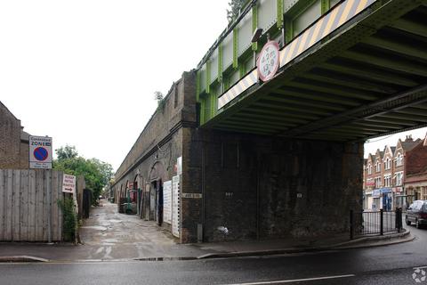 Distribution warehouse to rent, Grove Green Rd London E11 4AJ