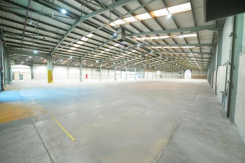 Industrial unit to rent, Tenth Ave Deeside CH5 2UA