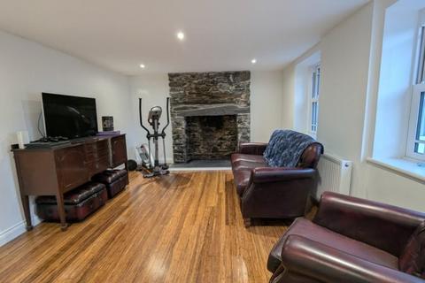 undefined, Windmill Terrace, West IM6
