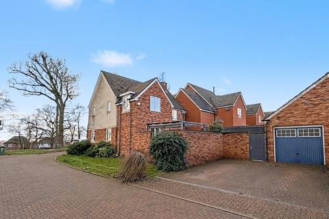 5 bedroom detached house for sale, 18 Swift Avenue, Rugby, CV21 1RQ