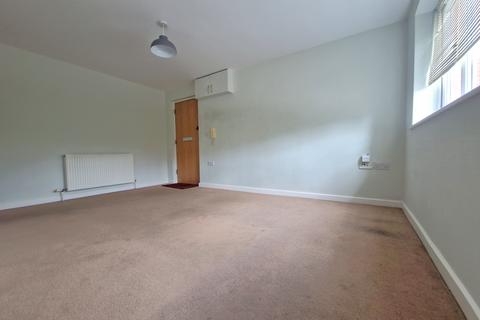 undefined, Hunts Pond Road, Park Gate SO31