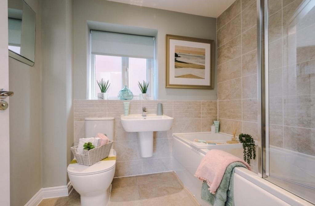 Tower Gardens - Brandon - Bathroom