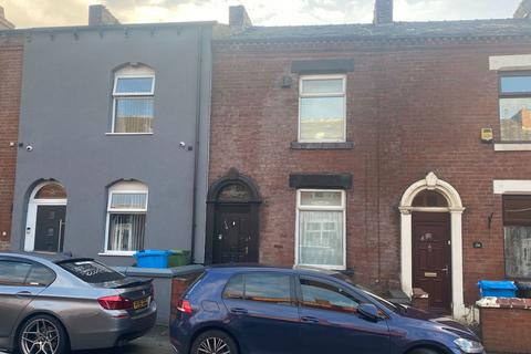 2 bedroom terraced house for sale, 116 Roundthorn Road, Oldham OL4 1QL