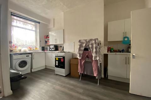 2 bedroom terraced house for sale, 116 Roundthorn Road, Oldham OL4 1QL