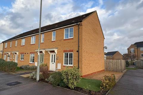 2 bedroom end of terrace house for sale, Johnson Drive, Leighton Buzzard LU7