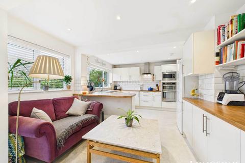 5 bedroom detached house for sale, Longfields, Swaffham