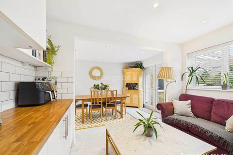5 bedroom detached house for sale, Longfields, Swaffham